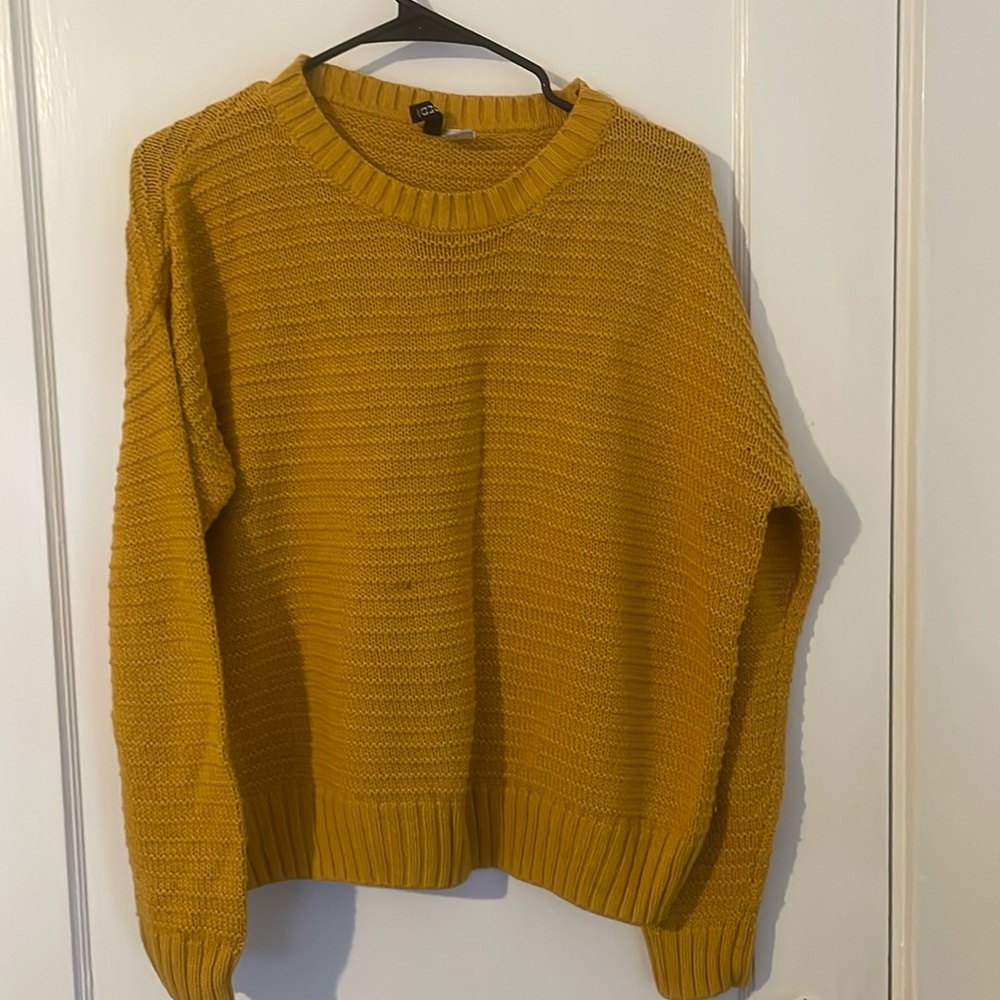 H&M Yellow Arthur Sweater